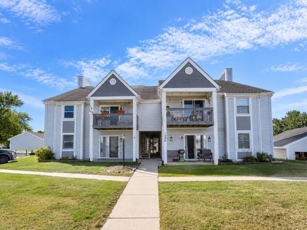 1086 Millpond Road , Unit H, Valparaiso, IN 46385