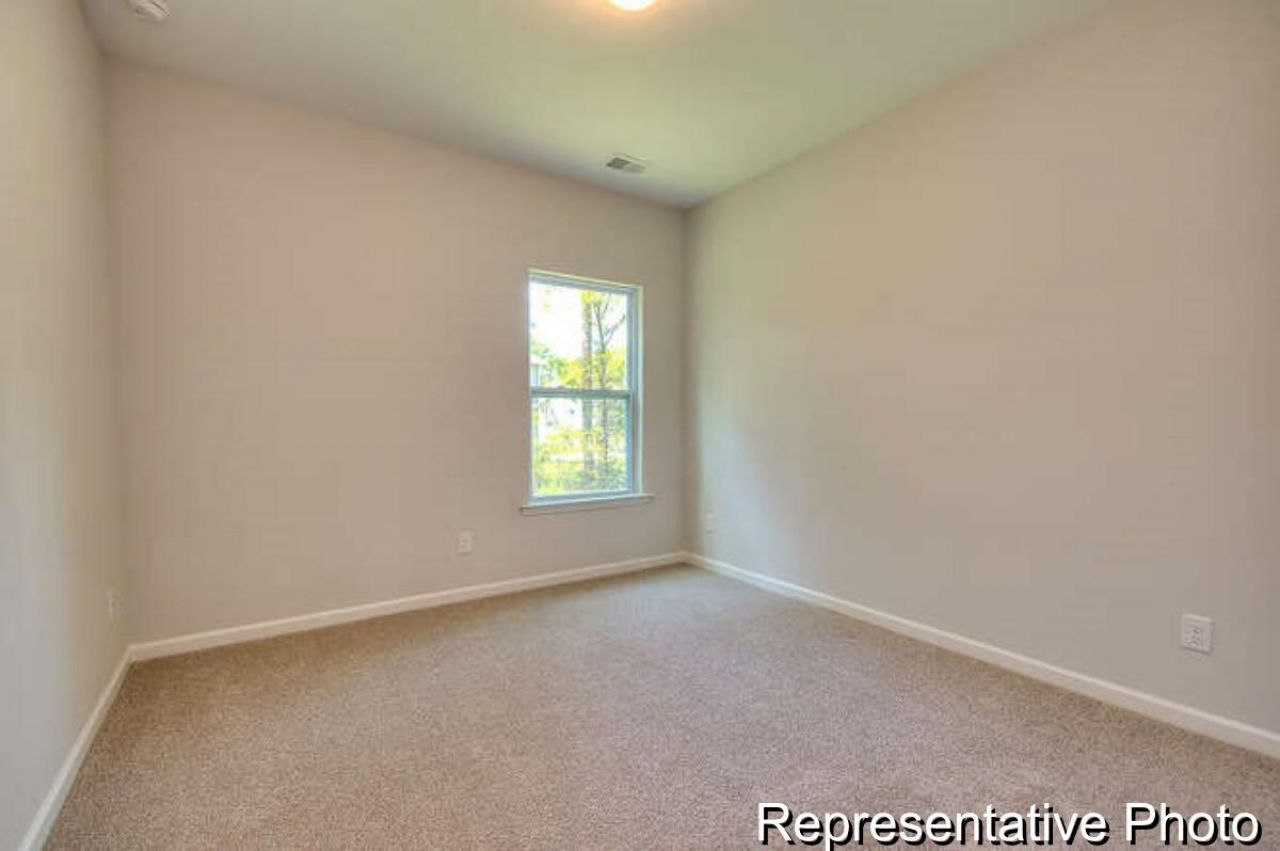 1018 Toland Drive Photo 16