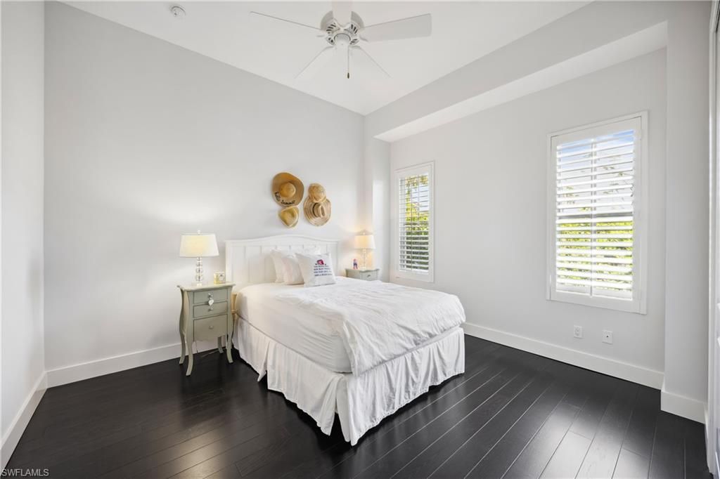 299 Mermaids Bight , Naples, FL 34103 Photo