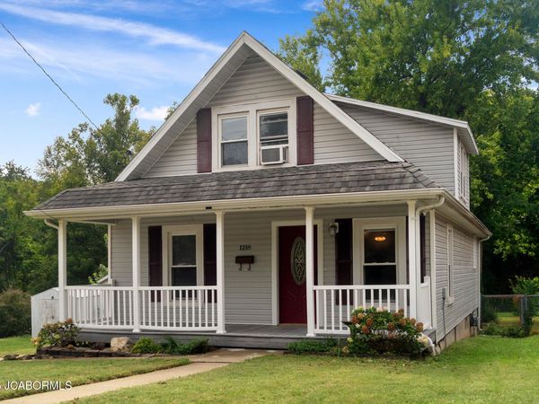 1218 BALD HILL ROAD, Jefferson City, MO 65101