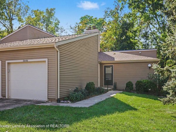 5646 Deville Court, East Lansing, MI 48823