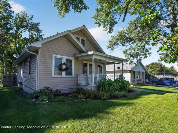 516 Fenton Street, Lansing, MI 48910