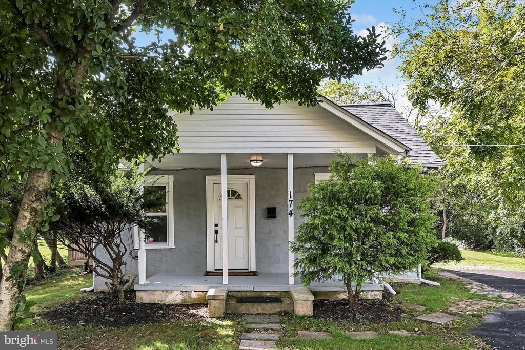 174 SELTZER AVENUE, COATESVILLE, PA 19320