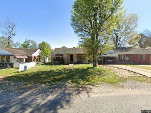 1418 Congress Street , Newport, AR 72112