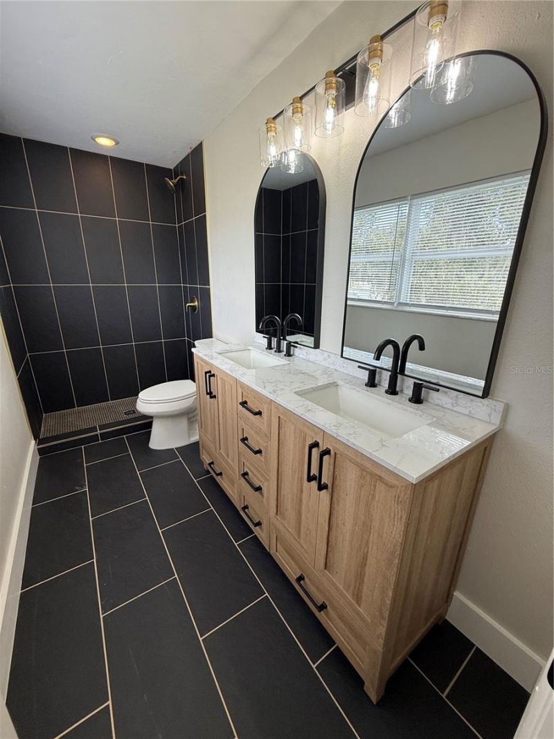 3135 Alta Vista Street, Sarasota, FL 34237 Photo