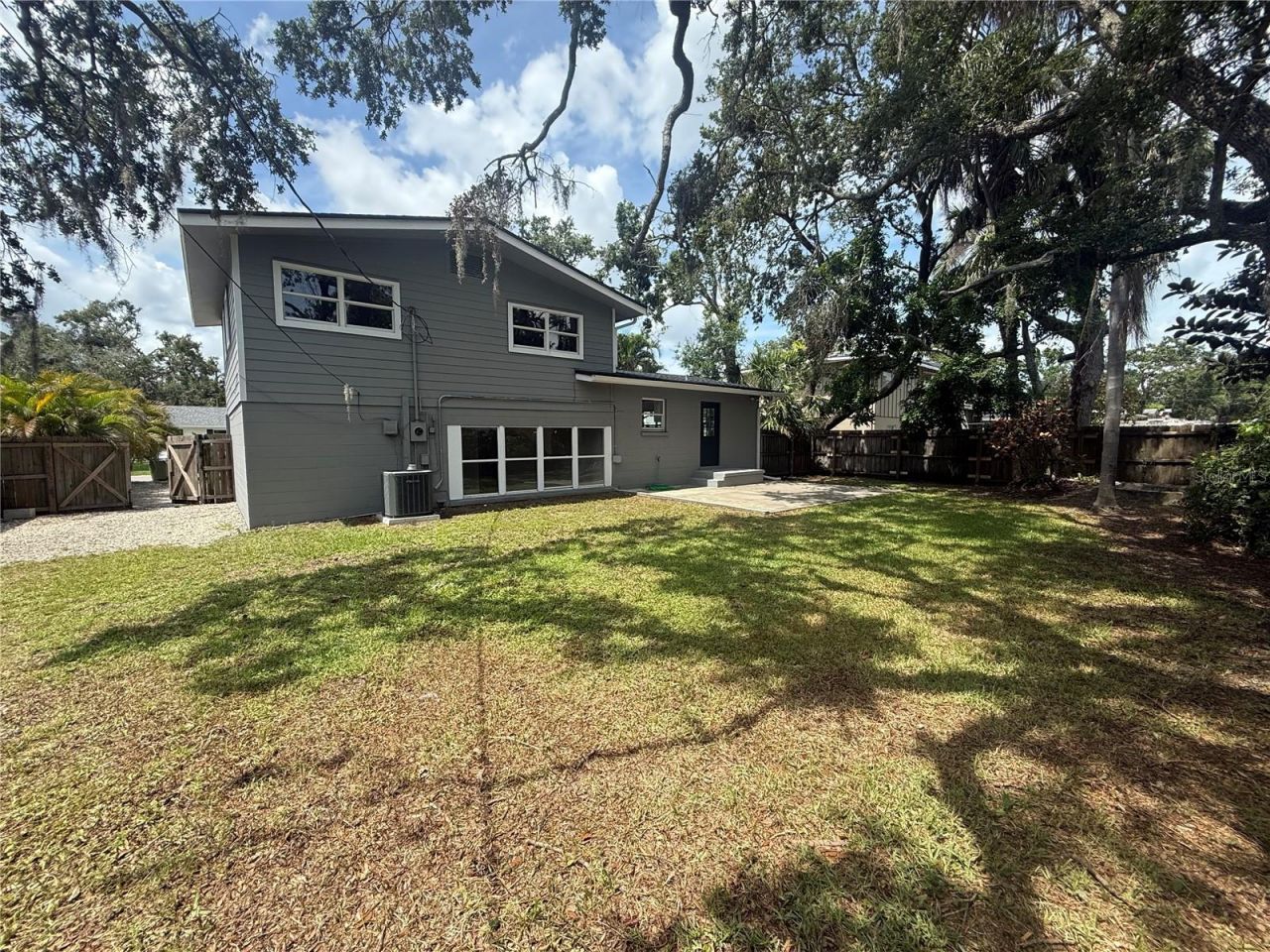 3135 Alta Vista Street, Sarasota, FL 34237 Photo