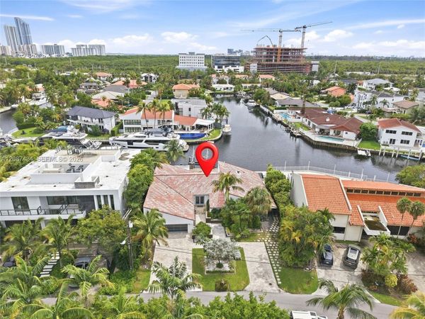 3360 NE 165th St , North Miami Beach, FL 33160