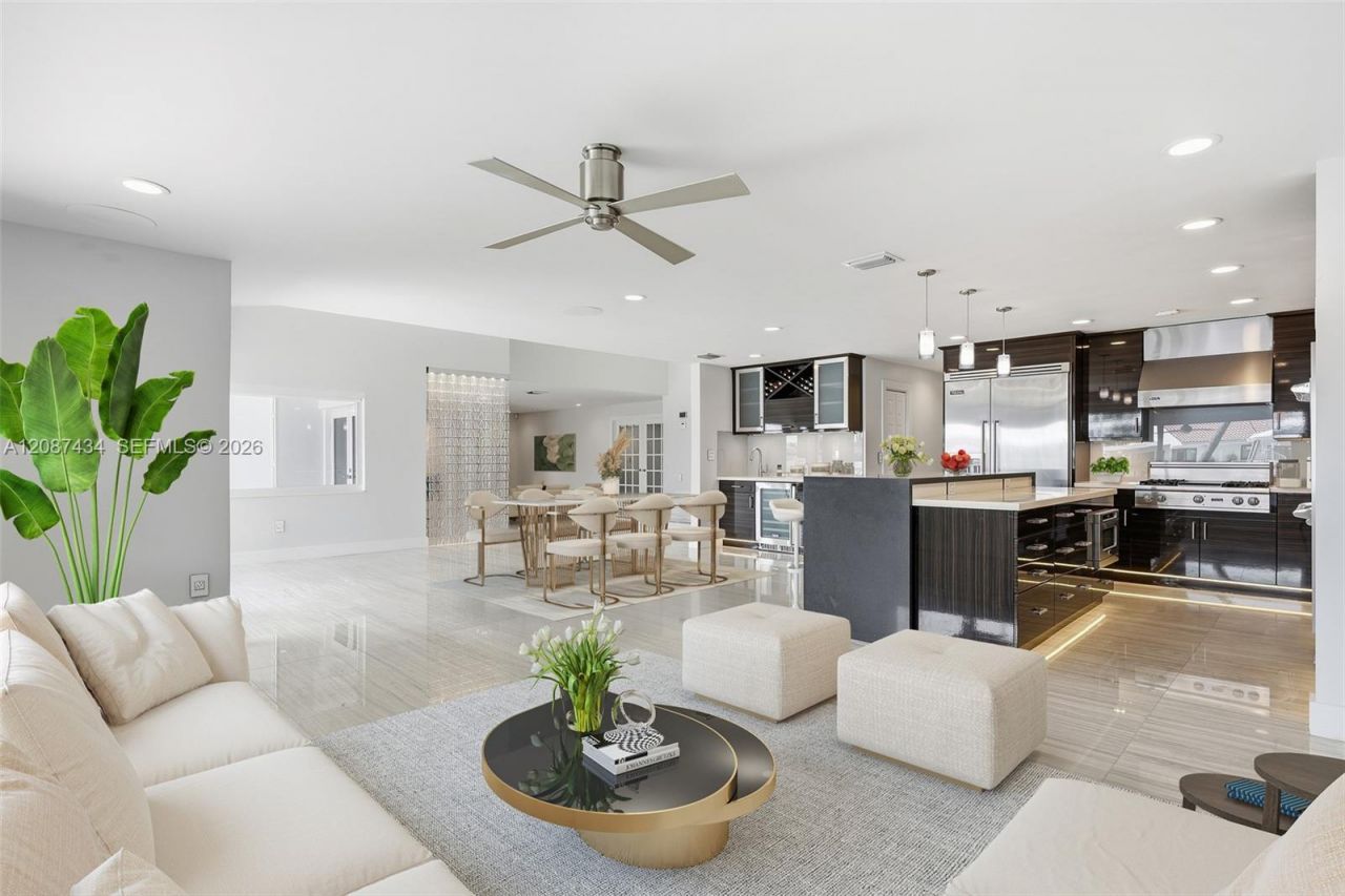 3360 NE 165th St, North Miami Beach, FL 33160 Photo