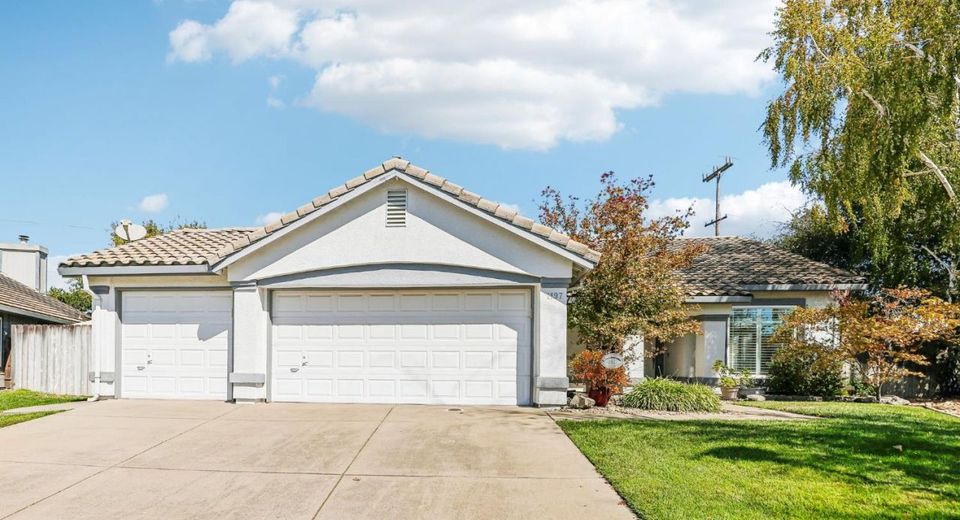 1197 Amberhill Ave, Galt, CA 95632 Photo