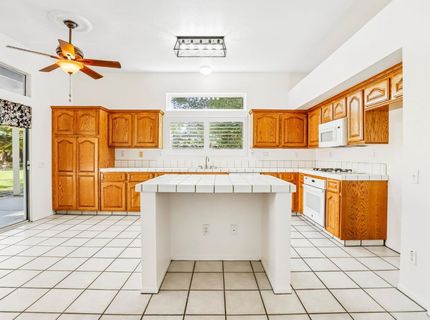 1197 Amberhill Ave, Galt, CA 95632 Photo