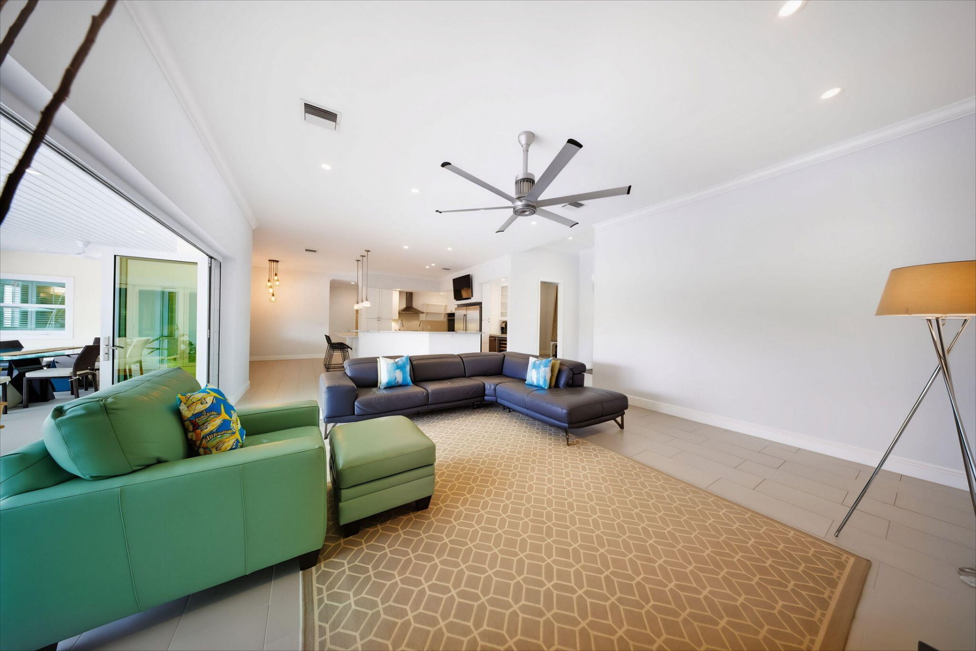 20731 W 2nd Avenue, Cudjoe, FL 33042 Photo
