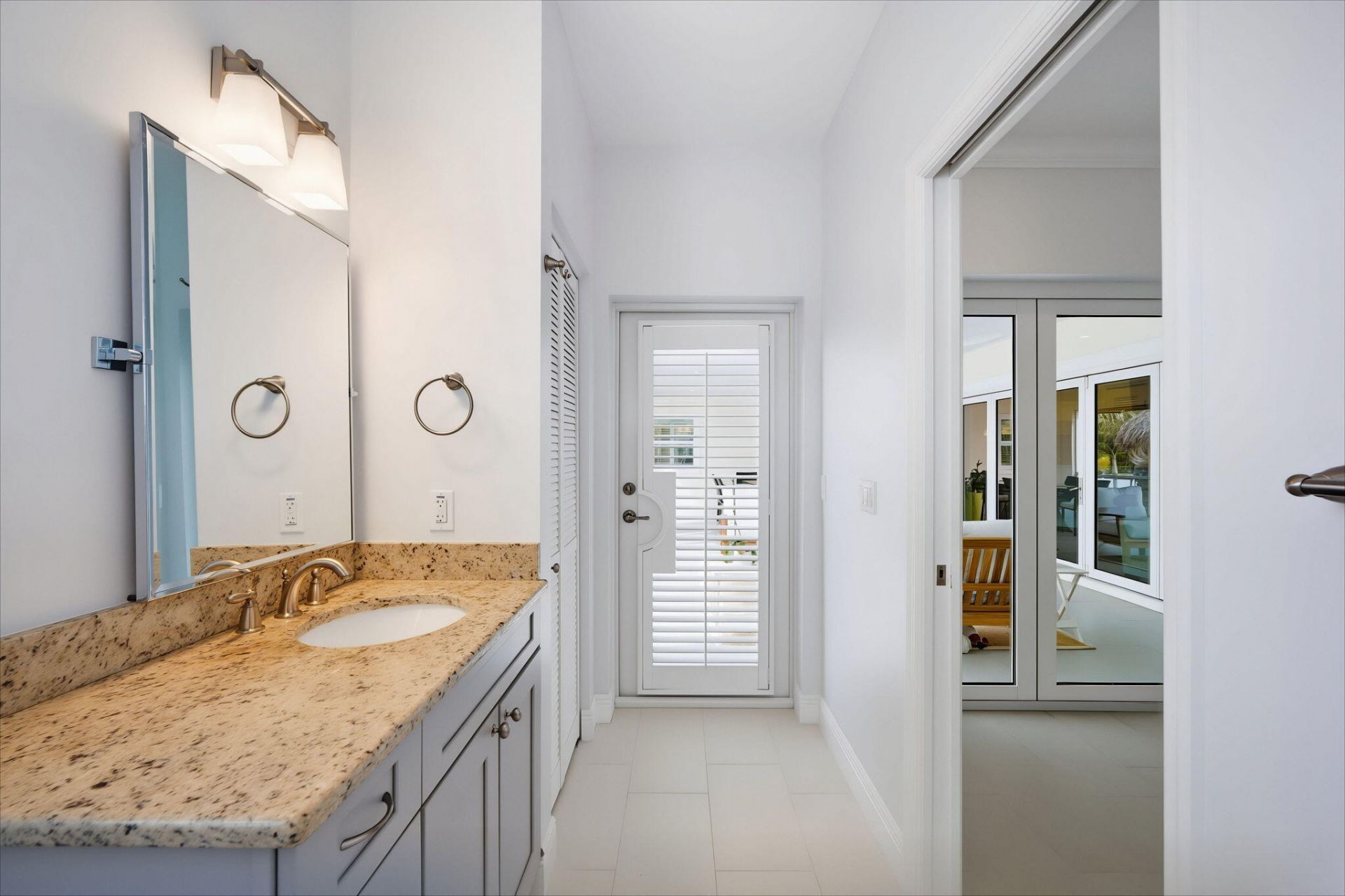 20731 W 2nd Avenue, Cudjoe, FL 33042 Photo