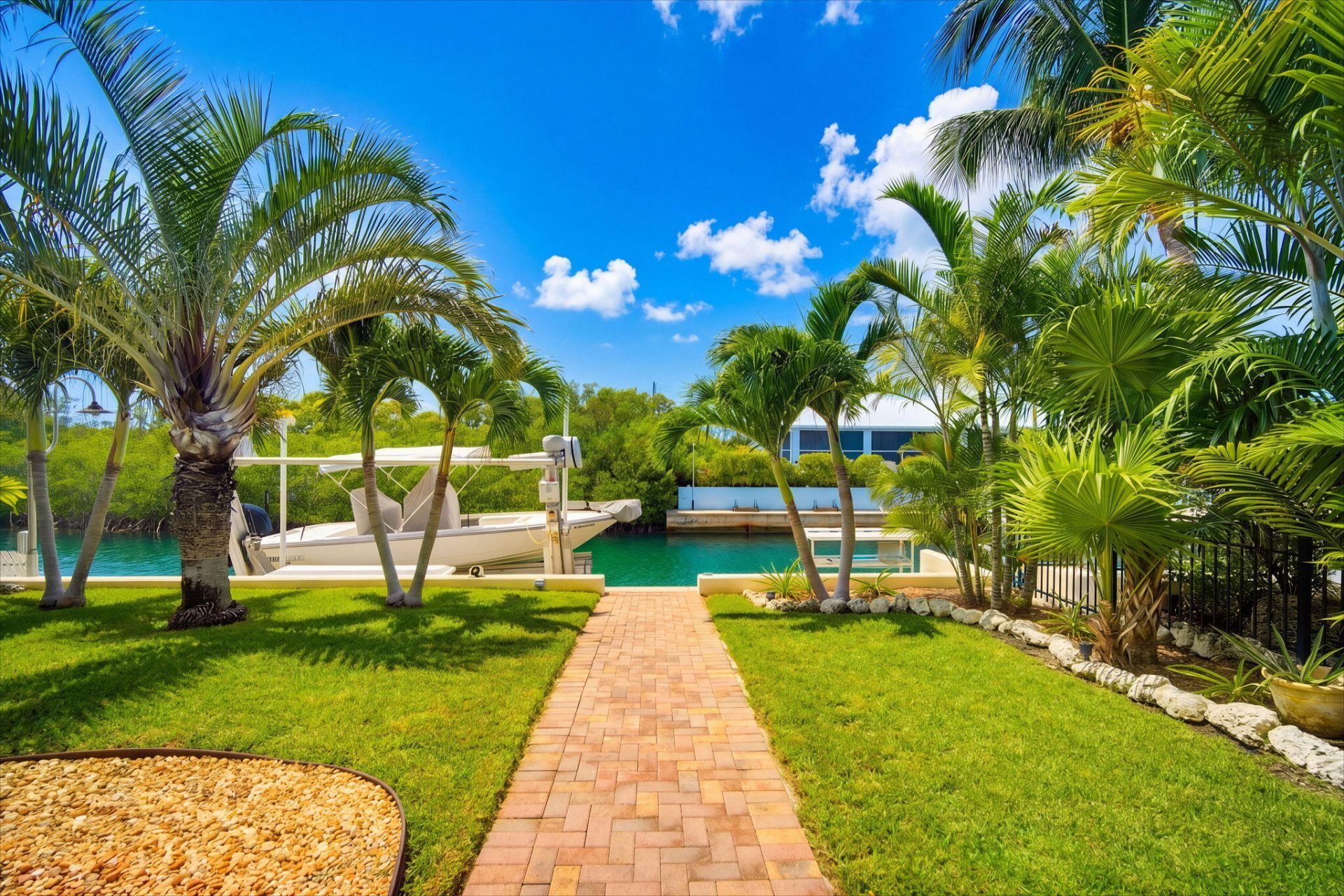 20731 W 2nd Avenue, Cudjoe, FL 33042 Photo