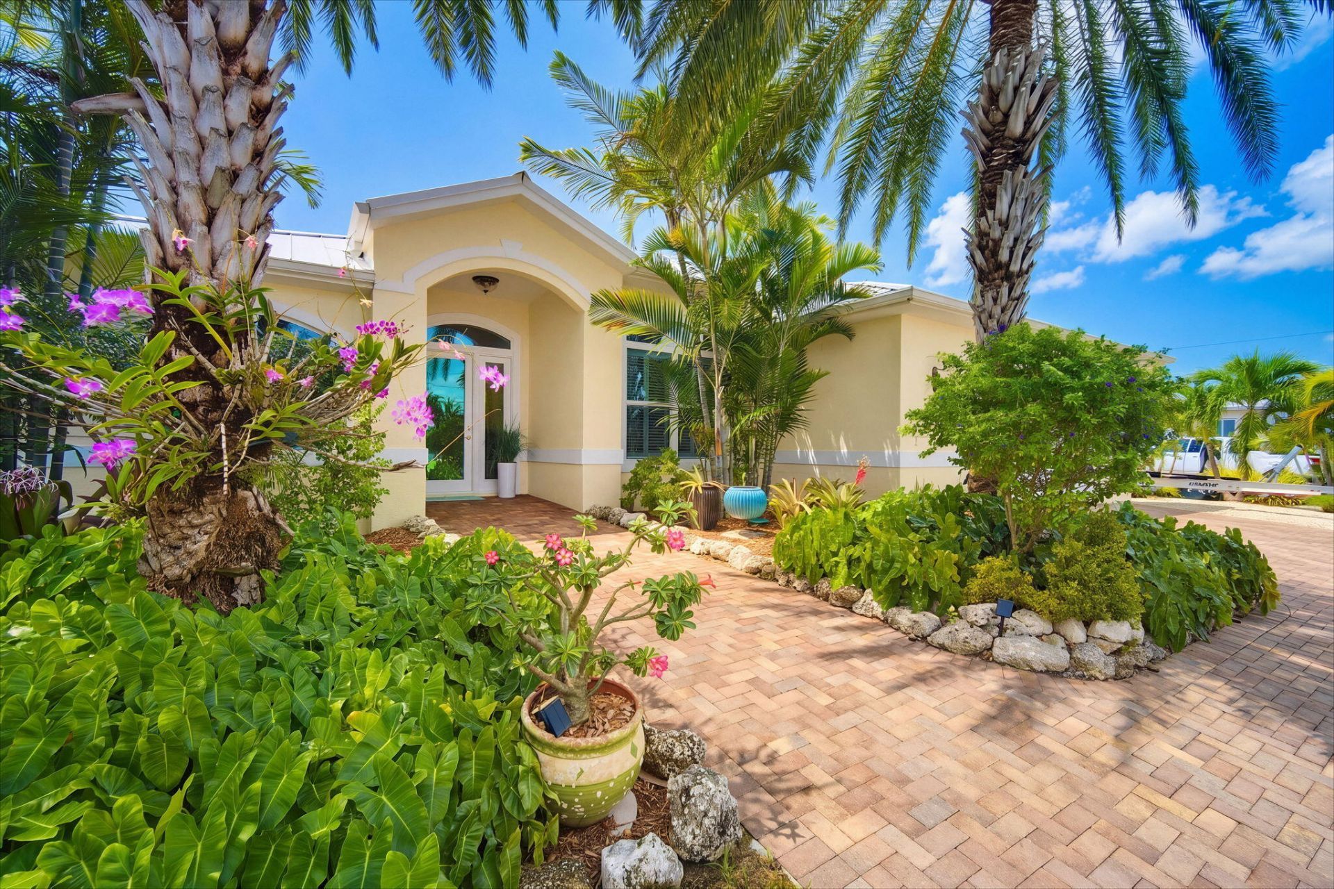20731 W 2nd Avenue, Cudjoe, FL 33042 Photo