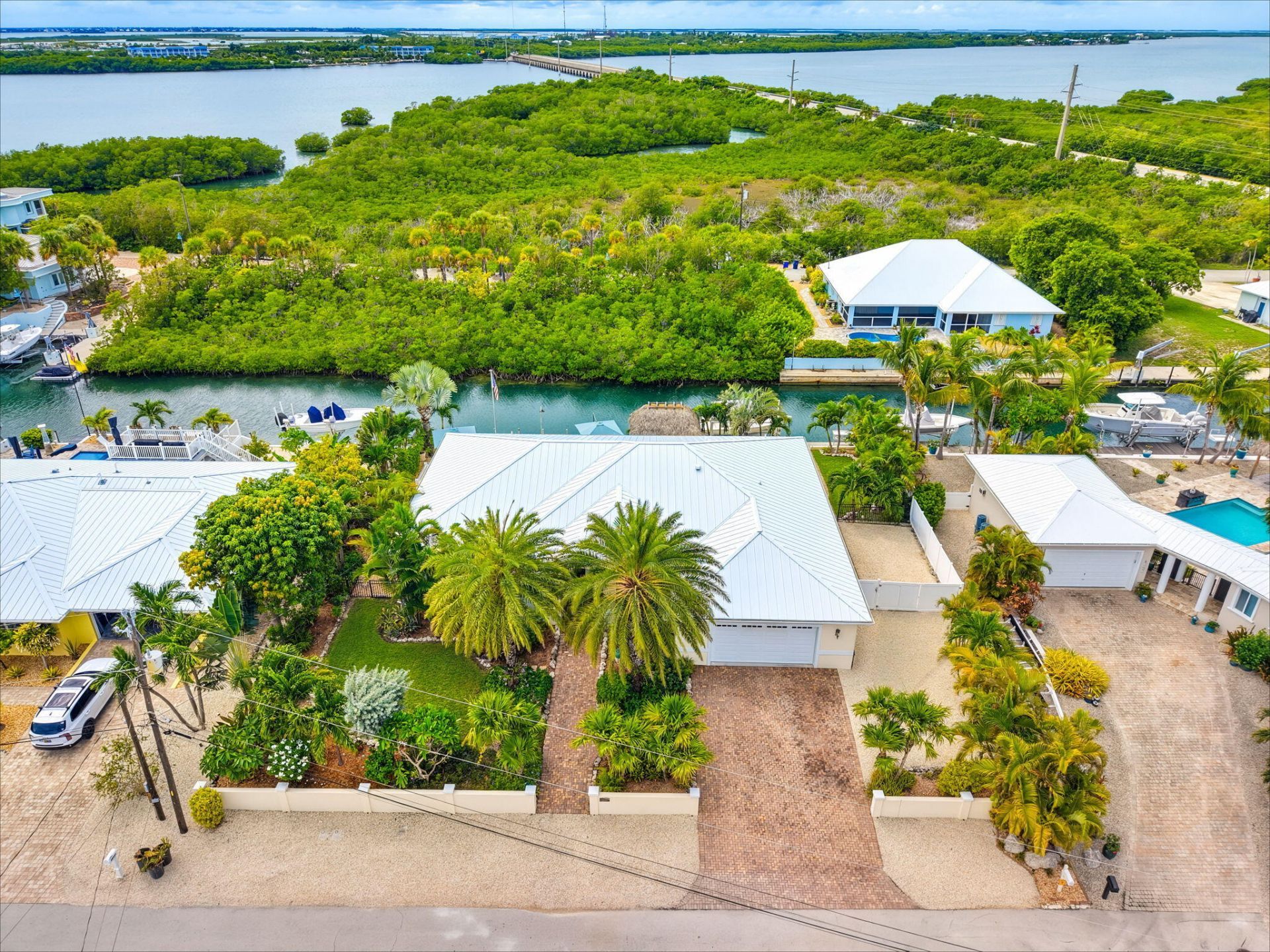 20731 W 2nd Avenue, Cudjoe, FL 33042 Photo