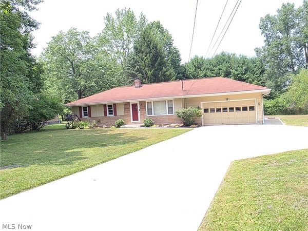 1009 Florence Drive , Macedonia, OH 44056