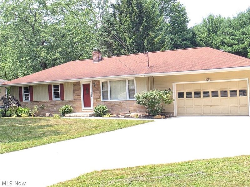 1009 Florence Drive, Macedonia, OH 44056 Photo 2