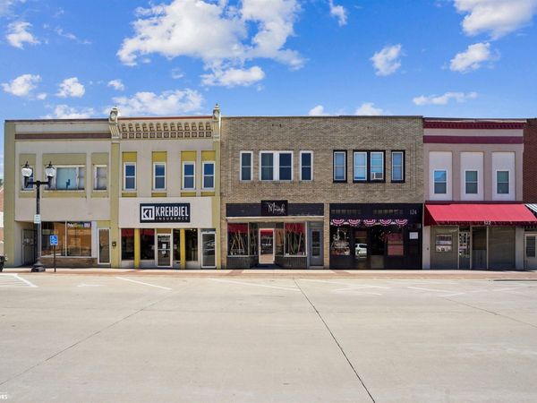 126 MAIN Street N, Mount Pleasant, IA 52641