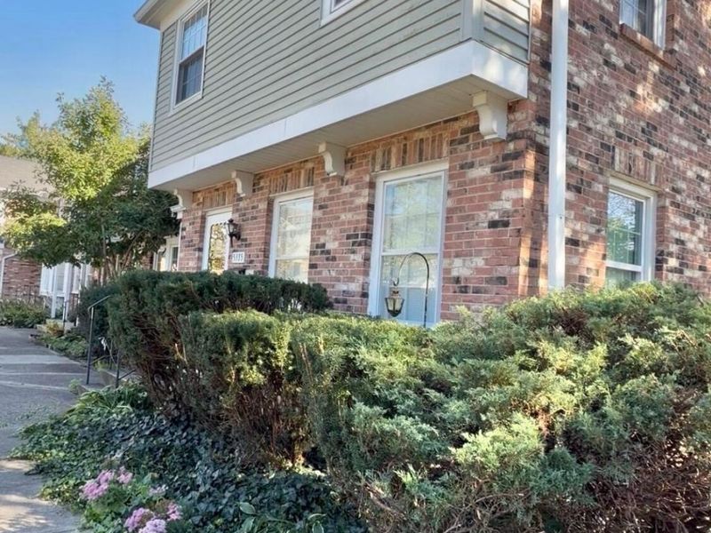 5335 Yorkshire Village Lane, Unit C29, Columbus, OH 43232 Photo 36