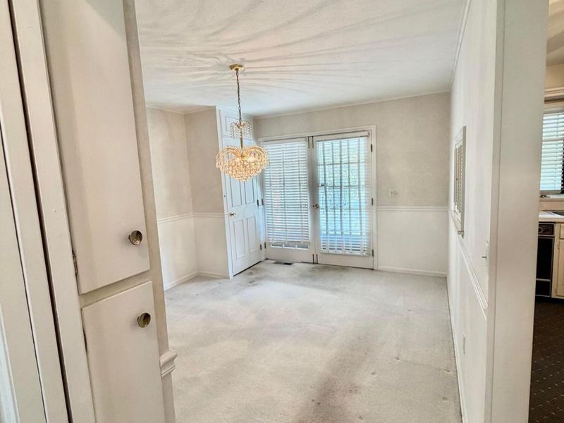 5335 Yorkshire Village Lane, Unit C29, Columbus, OH 43232 Photo 5