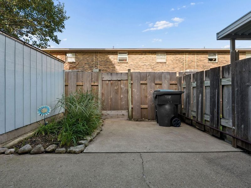 1308 Woodbrook Lane, Unit 236 G, Columbus, OH 43223 Photo 25