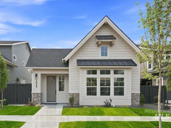 1091 E Escalation St, Meridian, ID 83642