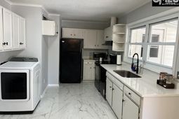 1829 Nearview Avenue  photo 4