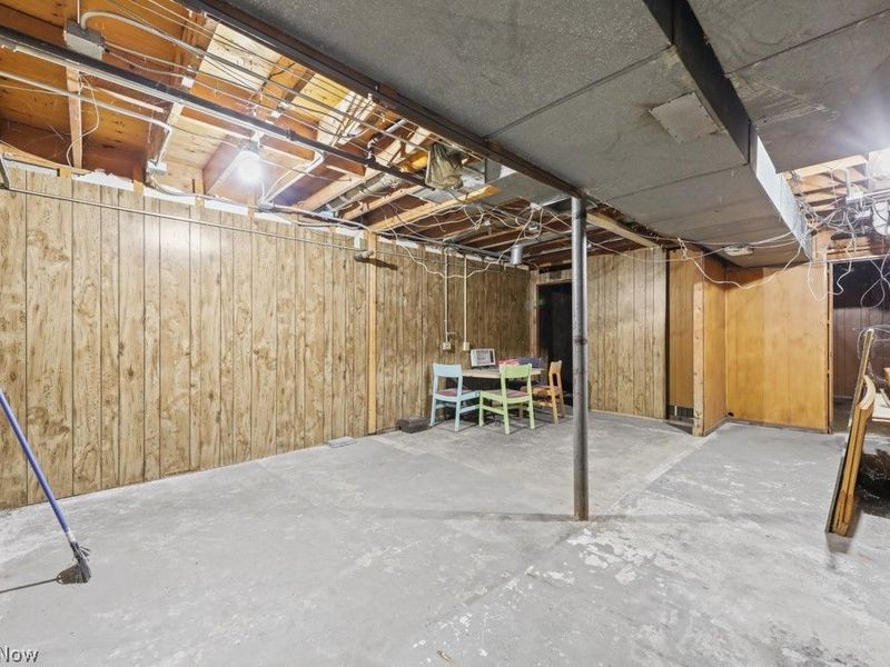 990 W State Street, Salem, OH 44460 Photo 24