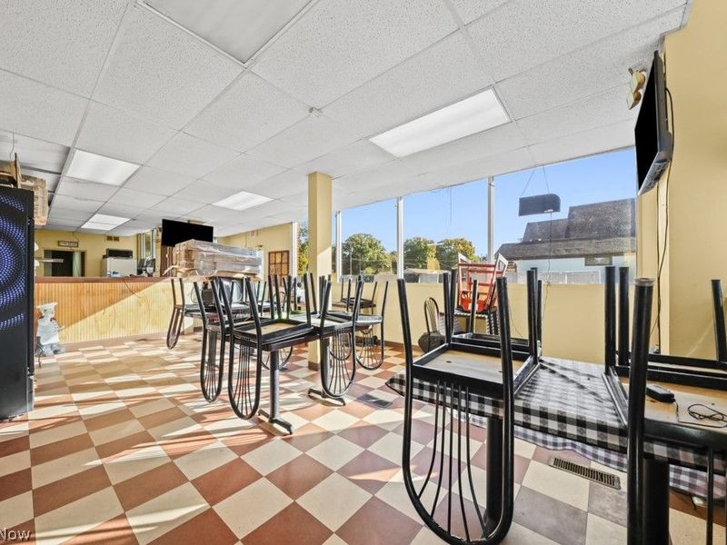 990 W State Street, Salem, OH 44460 Photo 6