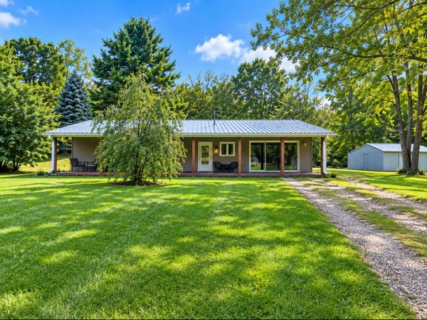 12511 Gurd Road, Delton, MI 49046