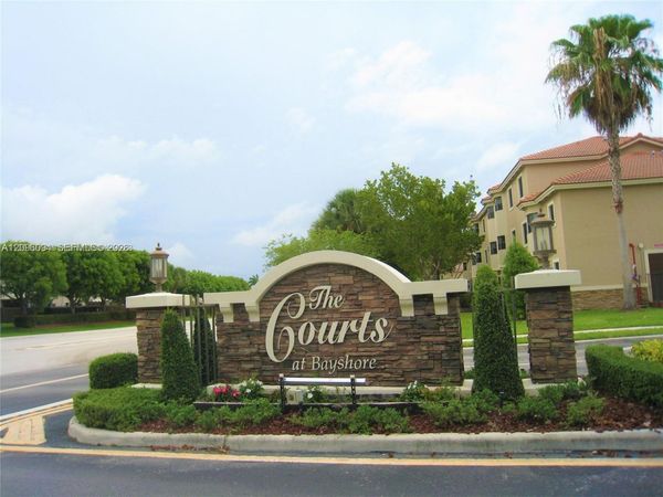 22621 SW 88th Pl , Unit 202-8, Cutler Bay, FL 33190