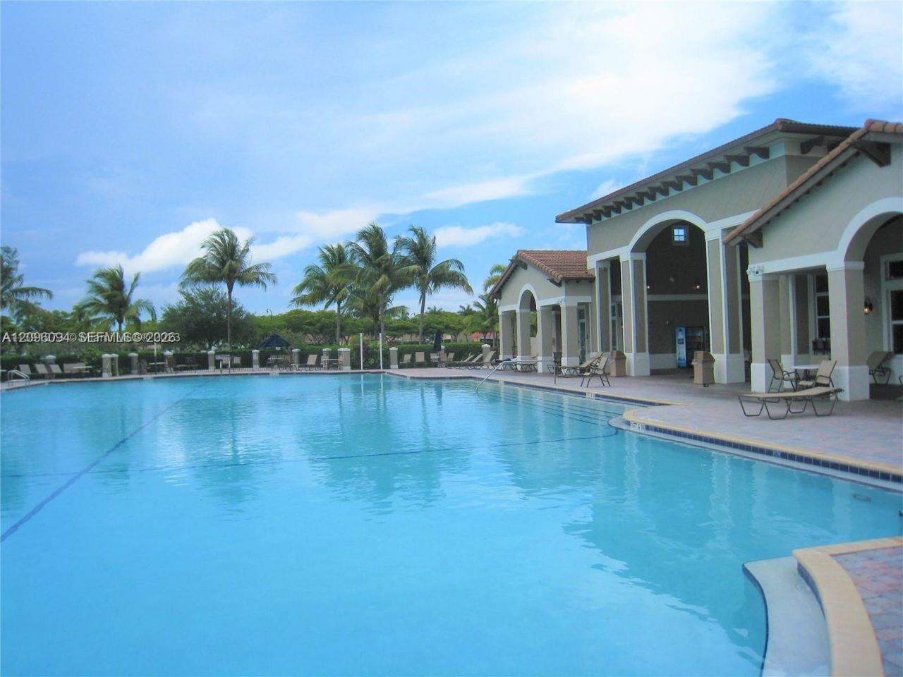 22621 SW 88th Pl , Unit 202-8, Cutler Bay, FL 33190 Photo