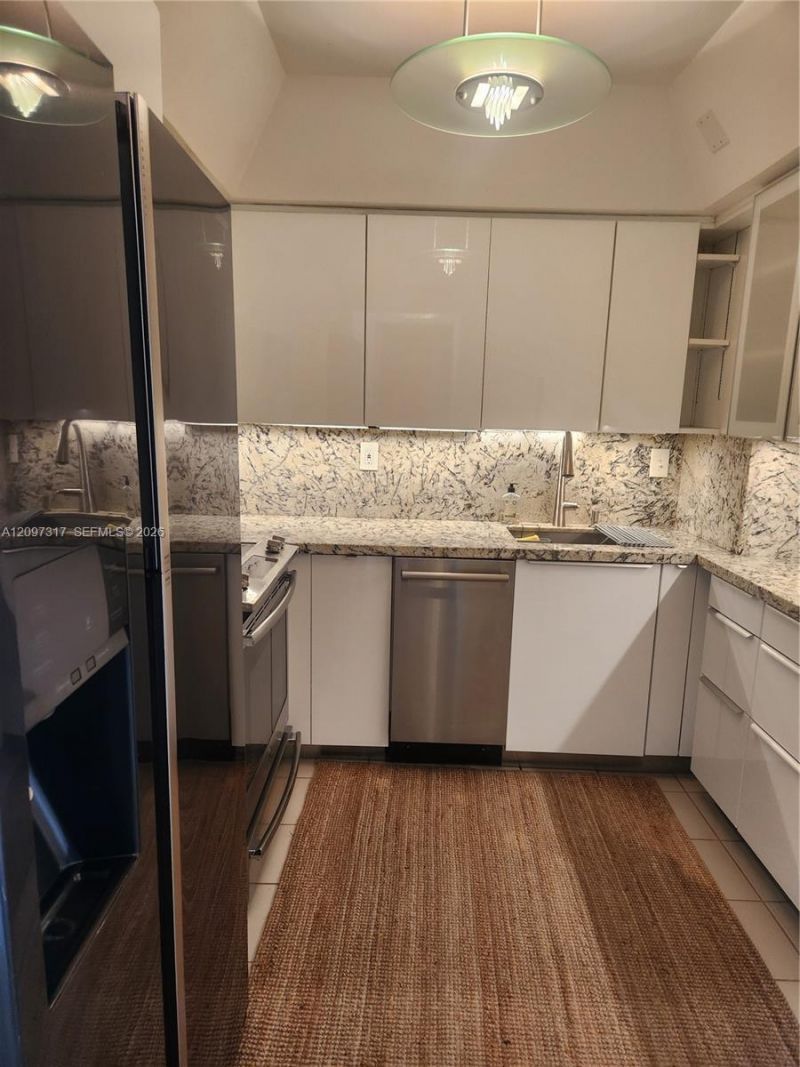 780 NE 69th St, Unit 1606, Miami, FL 33138 Photo