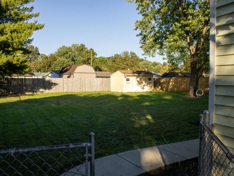 125 Flintstone Drive, Harrison, OH 45030 Photo 18