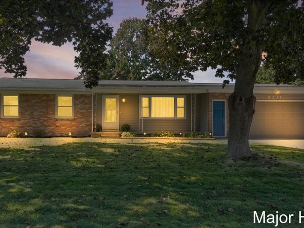 8231 E Chester Avenue SW, Byron Center, MI 49315