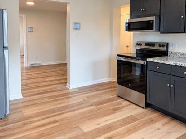 213 MAIN STREET, Unit 301, ROYERSFORD, PA 19468