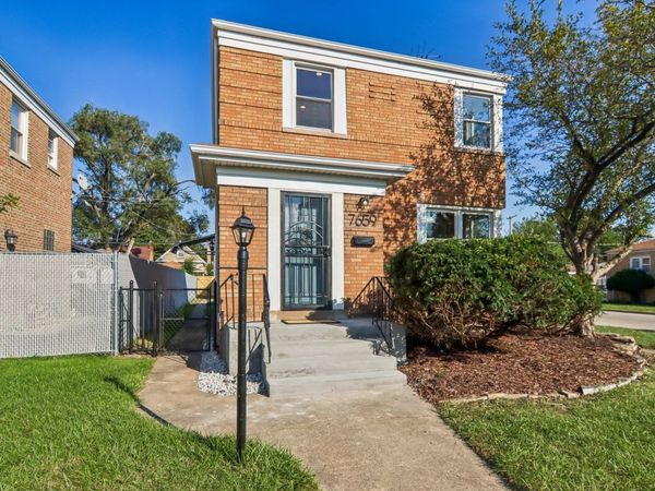 7659 S Hoyne Avenue , Chicago, IL 60620