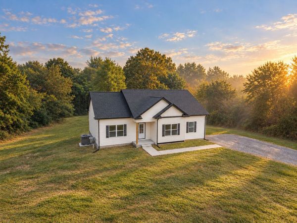 1023 Abiff Road , Bon Aqua, TN 37025