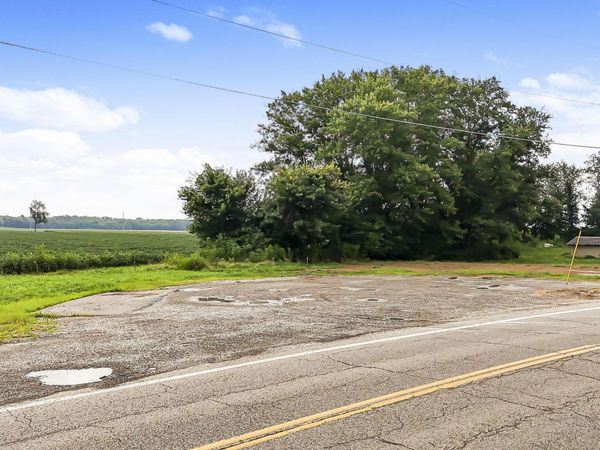 10028 Ohio 188 , Pleasantville, OH 43148