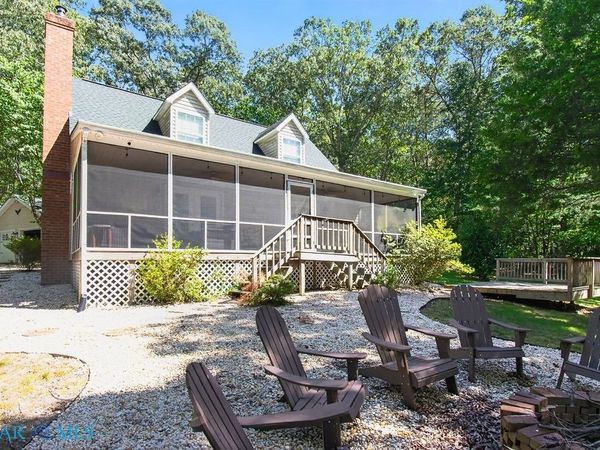 705 Skipjack Lane, Heathsville, VA 22473