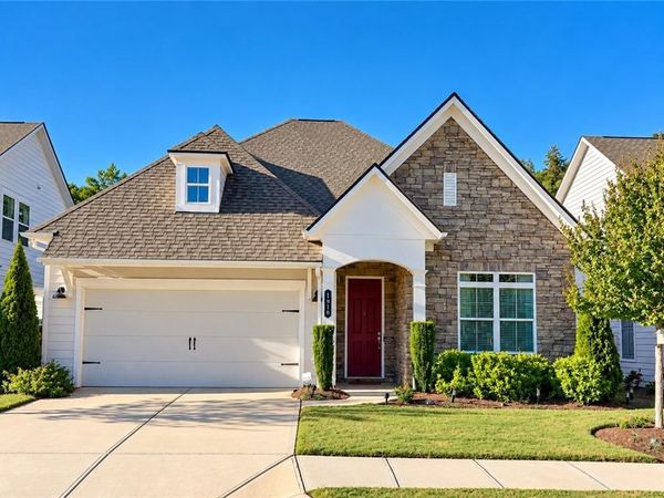 1916 Finnish Lane , Kennesaw, GA 30152