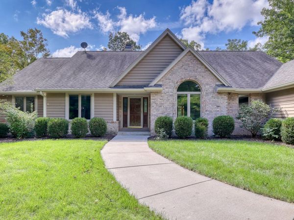 6873 W 7 Mile Rd, Raymond, WI 53108
