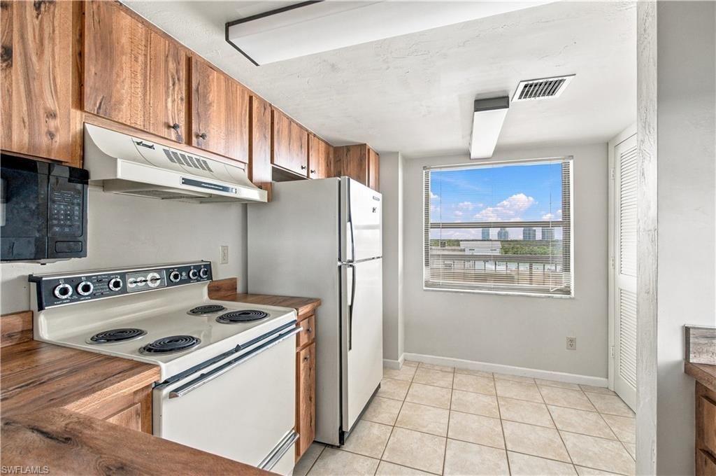 26300 Hickory Blvd , Unit 506, Bonita Springs, FL 34134 Photo