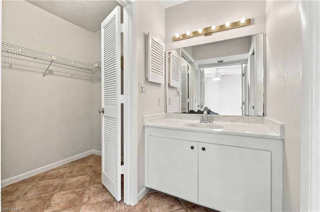 26300 Hickory Blvd , Unit 506, Bonita Springs, FL 34134 Photo