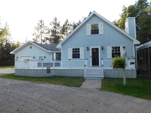 286 E M-72 Highway, Grayling, MI 49738