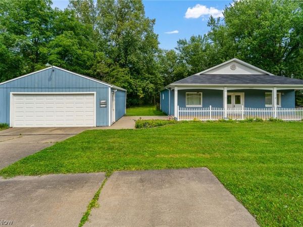 13597 Woodworth Road , New Springfield, OH 44443