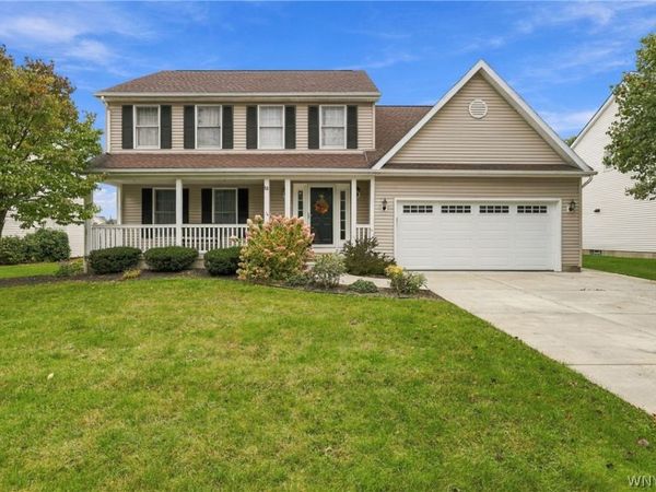 88 Southpoint Drive , Lancaster, NY 14086