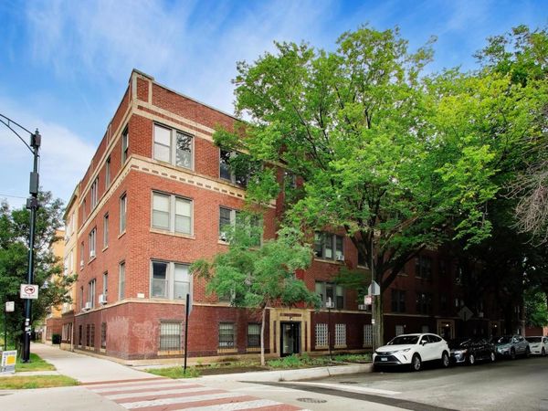1520 W BELLE PLAINE Avenue , Unit 3, Chicago, IL 60613