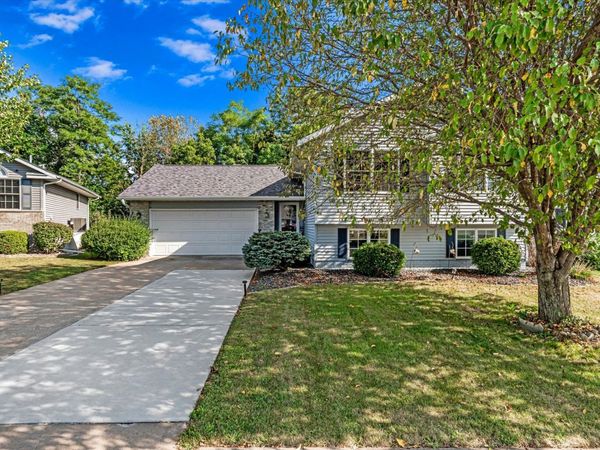 338 44TH Avenue , East Moline, IL 61244