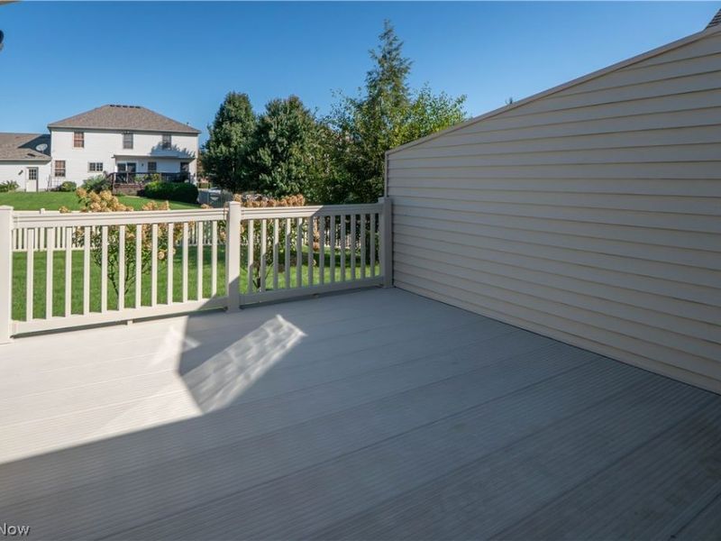 1643 Southpointe Circle NE, Canton, OH 44714 Photo 13